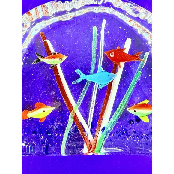 Vintage Murano Style Fish Aquarium Art Glass Block Paperweight MCM Ocean - Picture 4 of 15